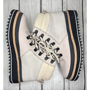 TOMS Dakota Water Resistant Hiker Boots Women’s 5.5